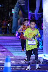 BIB: 3243
                            <button type="button" onclick="openModal(26223077)" class="btn btn-primary btn-sm float-right btn-popup" data-toggle="modal" data-target=".modal-high-quality">
                        <i class="fas fa-shopping-cart"></i> Add to Cart
                    </button>
                                            <button type="button" onclick="isThisMe(26223077, true)" class="btn btn-success btn-sm float-right btn-popup btn-isme hidden" data-toggle="tooltip" data-placement="bottom" title="นี่คือรูปของคุณใช่ไหม คลิกที่นี่เพื่อเอาเข้าอัลบั้ม">
                        <i class="fas fa-plus"></i> Add to album
                    </button>
                    <button type="button" onclick="isThisMe(26223077, false)" class="btn btn-warning btn-sm float-right btn-popup btn-isnotme hidden">
                        <i class="fas fa-ban"></i> Remove from album
                    </button>